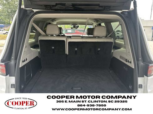 Used 2024 Jeep Wagoneer L Series II w/ Flexible Seating Group RWD image 18