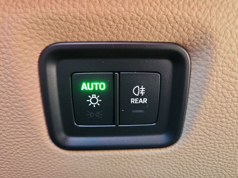 New 2026 Porsche Cayenne E-Hybrid image 21