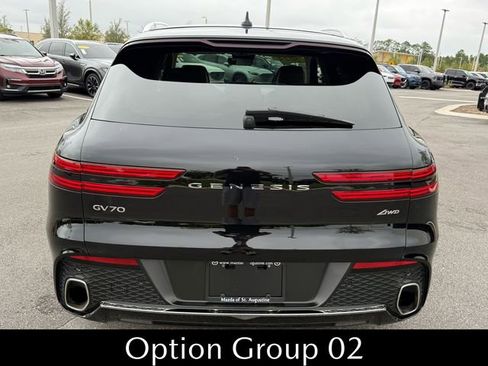 Used 2024 Genesis GV70 2.5T w/ Select Package image 11