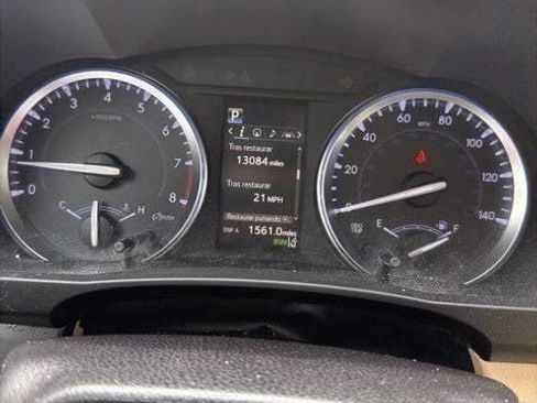 Used 2018 Toyota Highlander XLE AWD/4WD image 7