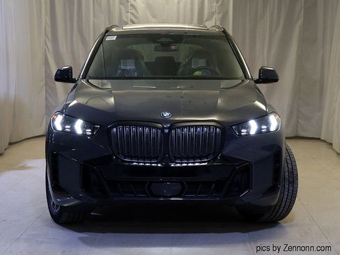 New 2026 BMW X5 xDrive50e w/ M Sport Package image 5
