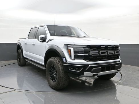 Used 2025 Ford F150 Raptor AWD/4WD image 22