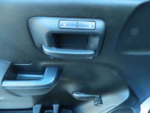 Used 2017 Chevrolet Silverado 1500 W/T image 18