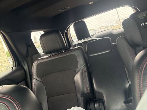 Used 2019 Ford Explorer XLT w/ Equipment Group 202A image 14