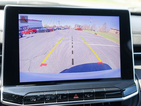 Used 2024 Jeep Compass Limited w/ High Altitude Package image 19