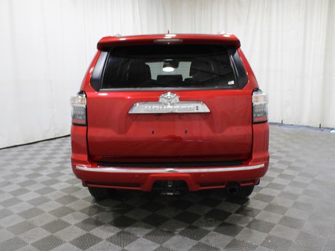 Used 2022 Toyota 4Runner Limited image 25