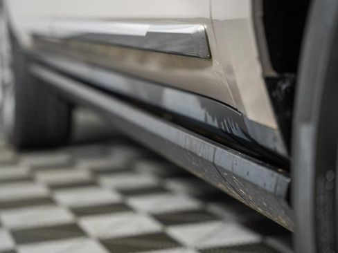 Used 2021 GMC Yukon XL Denali w/ Denali Premium Package image 20