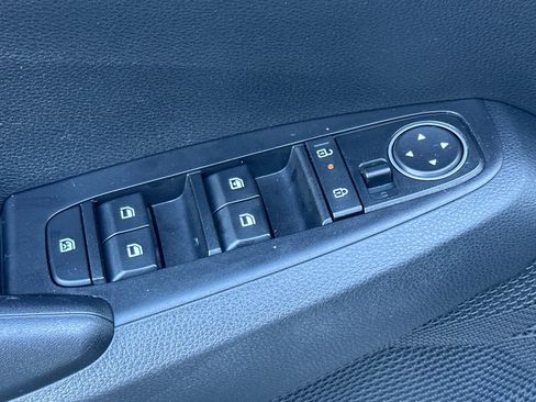 Certified 2026 Kia Seltos LX image 13