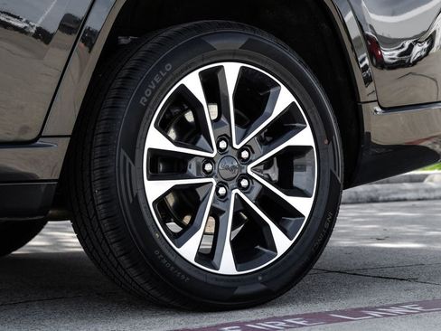 Used 2023 Jeep Grand Cherokee L Overland image 69