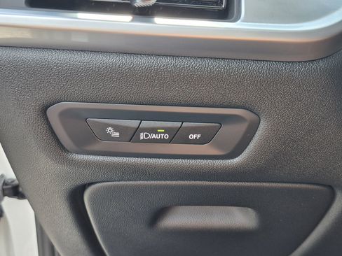 Used 2026 BMW X5 sDrive40i w/ Climate Comfort Package RWD image 31