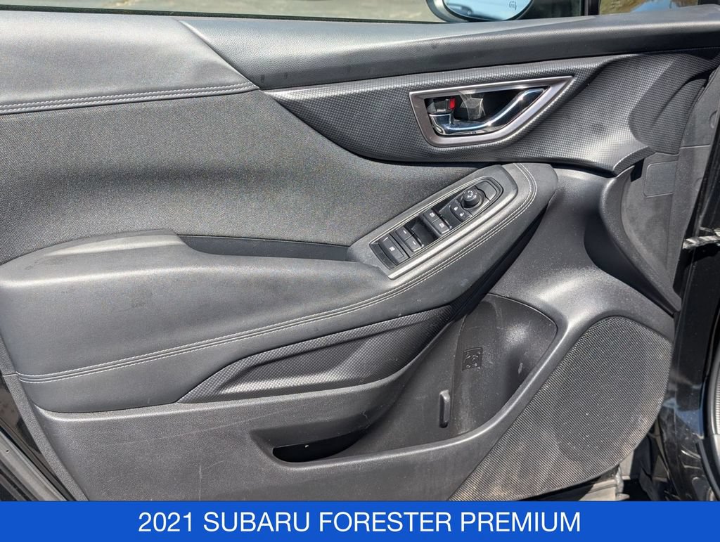 Used 2021 Subaru Forester Premium AWD/4WD image 11