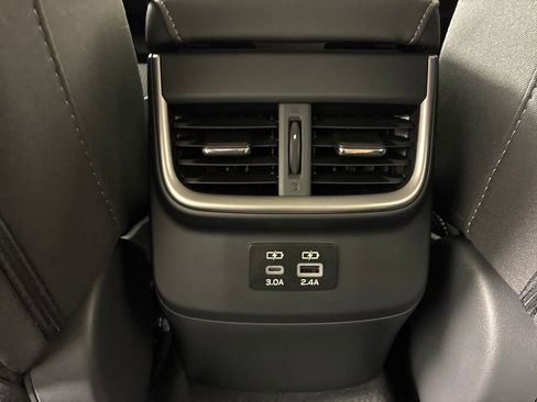 Used 2025 Subaru Legacy Premium w/ Popular Package #1A AWD/4WD image 27