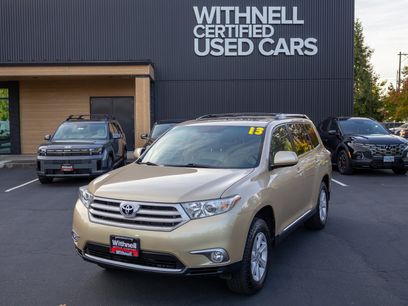 Used 2013 Toyota Highlander SE