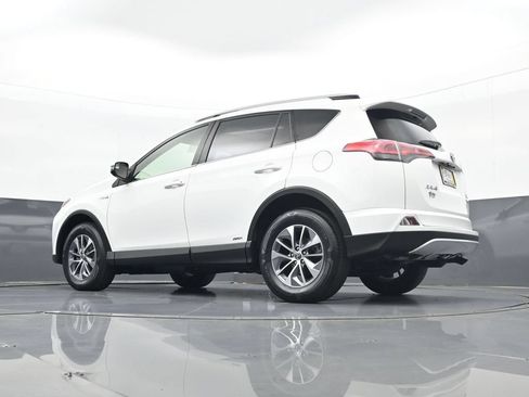 Used 2016 Toyota RAV4 XLE AWD/4WD image 28
