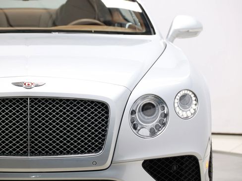 Used 2016 Bentley Continental GT image 84