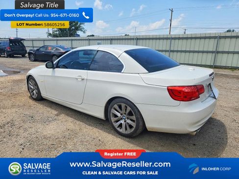 Used 2012 BMW 328i Sedan RWD image 3