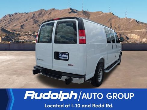 Used 2025 GMC Savana 2500 w/ Driver Convenience Package RWD image 5
