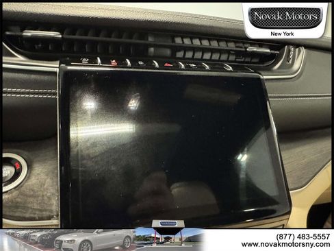 Used 2023 Jeep Grand Cherokee L Limited image 22