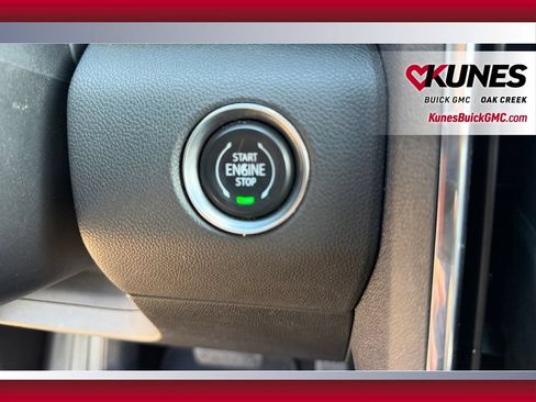 Used 2024 GMC Acadia Elevation AWD/4WD image 29