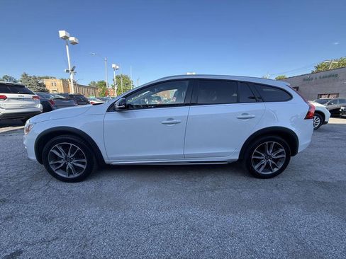 Used 2016 Volvo V60 T5 Cross Country w/ Convenience Package AWD/4WD image 6
