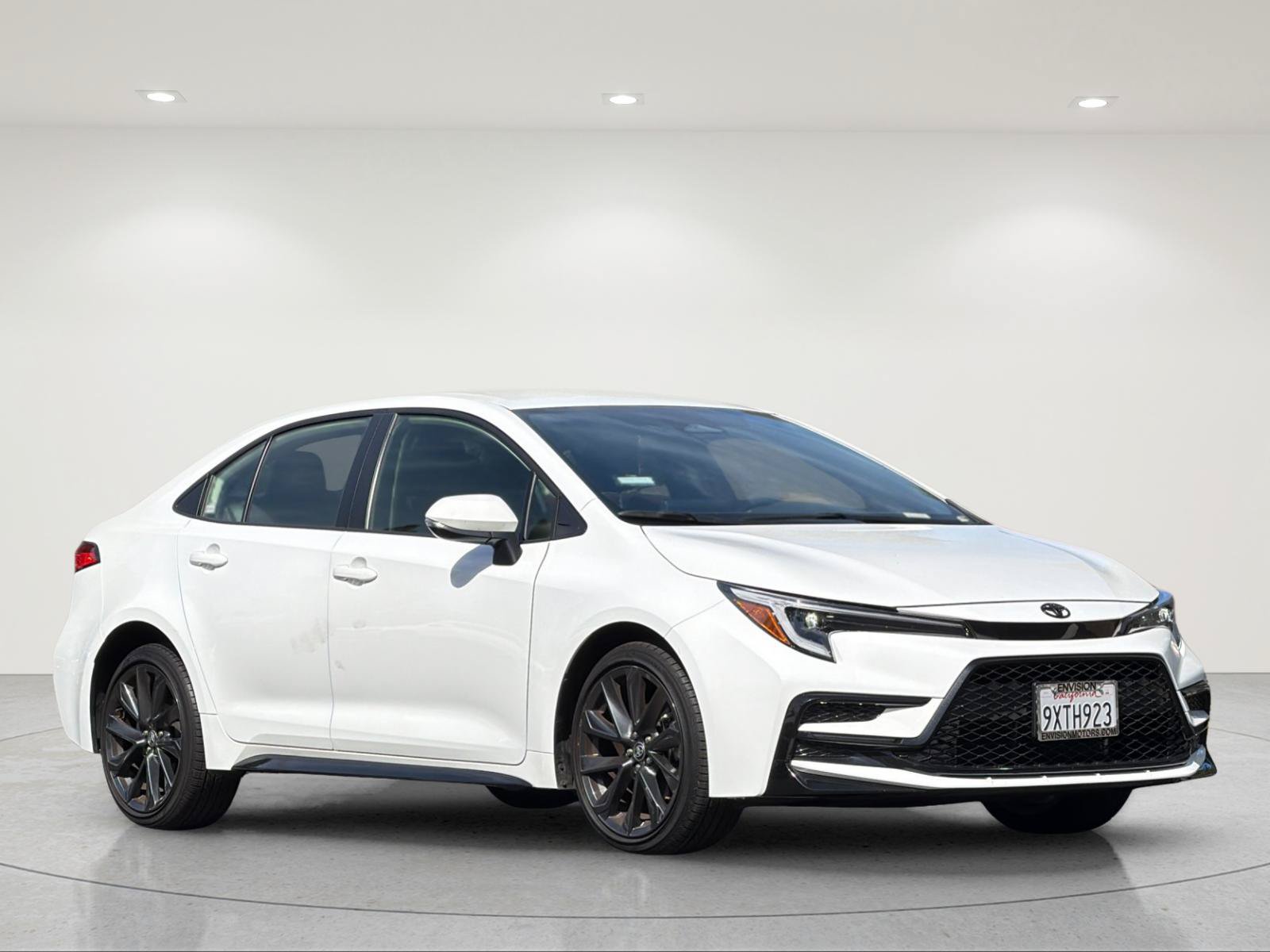 Used 2026 Toyota Corolla SE FWD image 7