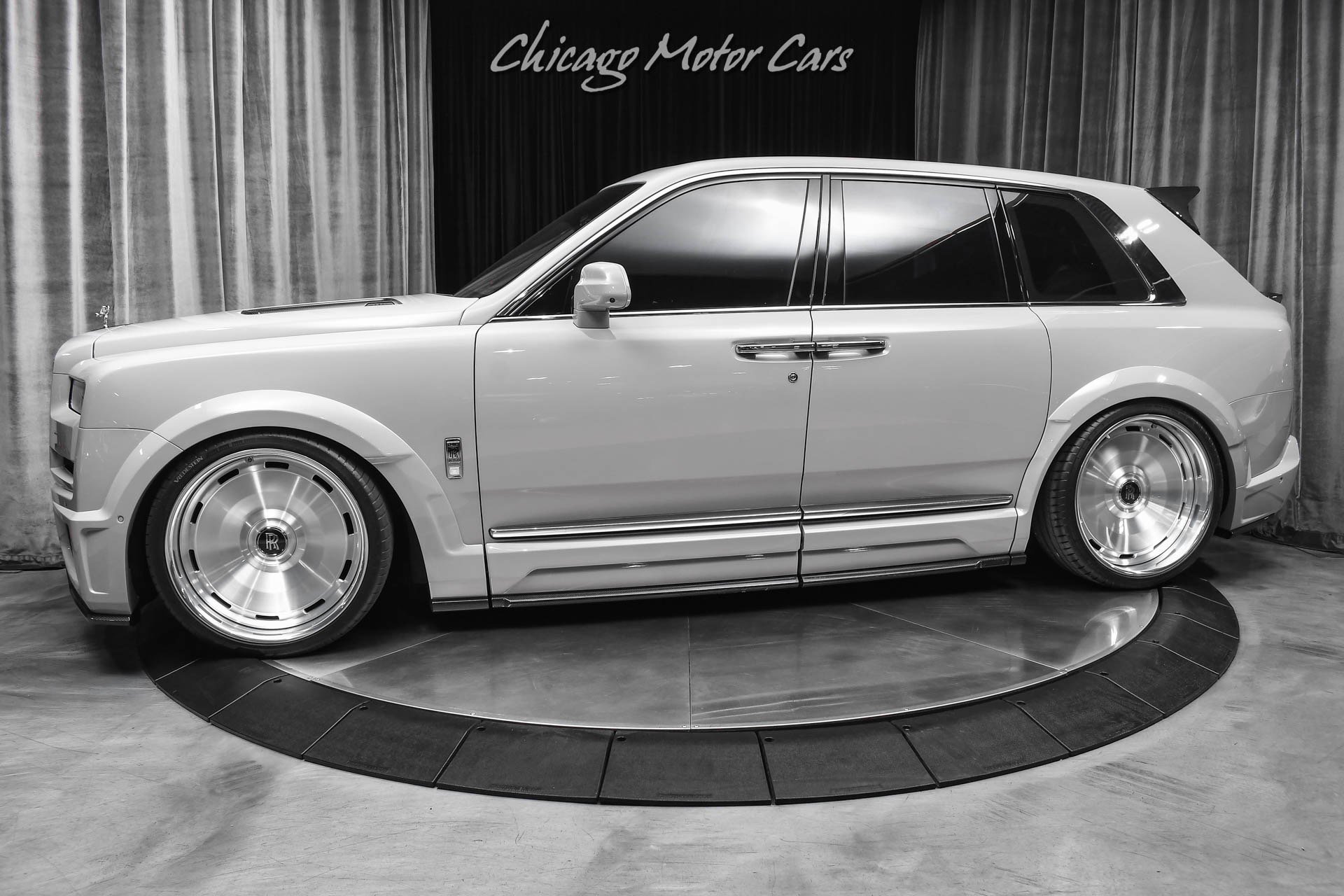 Used 2027 Rolls-Royce Cullinan AWD/4WD image 1
