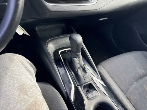 Used 2020 Toyota Corolla LE FWD image 22