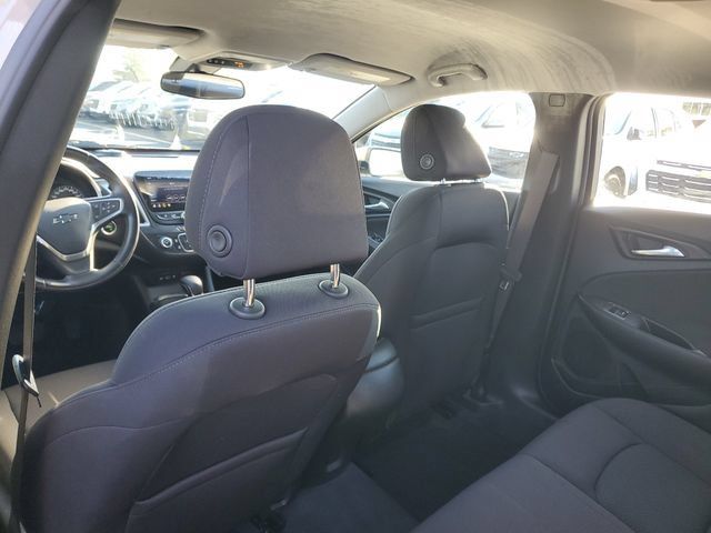 Used 2022 Chevrolet Malibu RS FWD image 9