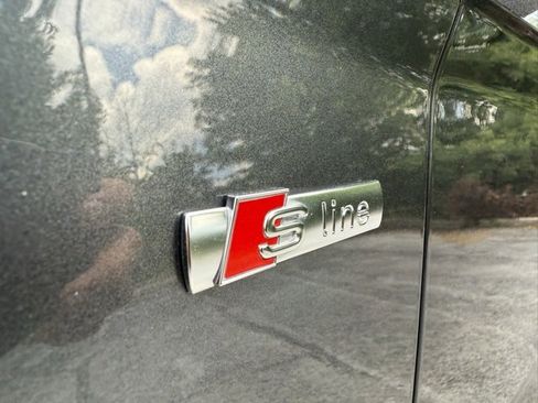 Used 2022 Audi Q5 2.0T Premium Plus w/ Premium Plus Package image 13