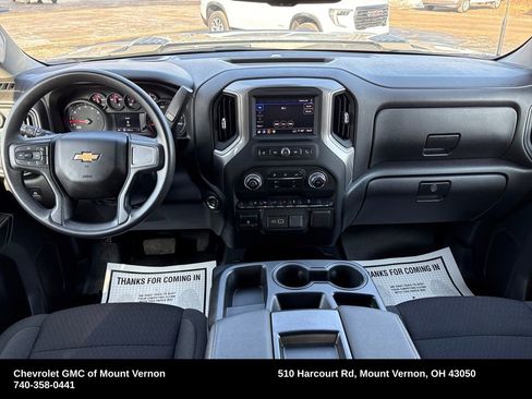 Used 2025 Chevrolet Silverado 2500 Custom w/ Custom Value Package image 15