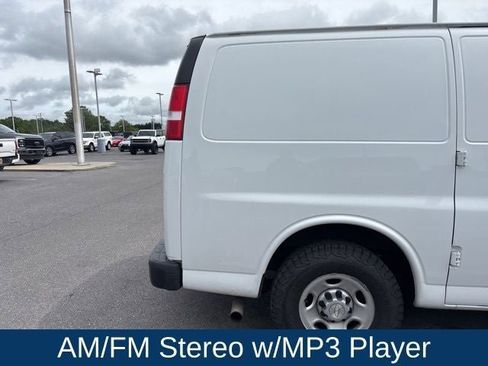 Used 2021 Chevrolet Express 2500 w/ Enhanced Convenience Package RWD image 10