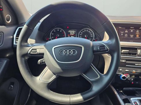 Used 2017 Audi Q5 2.0T Premium Plus w/ Technology Package image 33