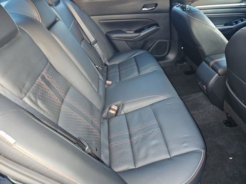 Used 2023 Nissan Altima 2.5 SR w/ SR Premium Package image 24