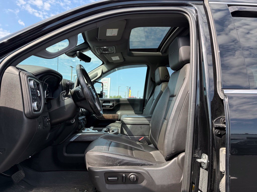Used 2021 GMC Sierra 2500 Denali w/ Denali Ultimate Package AWD/4WD image 27