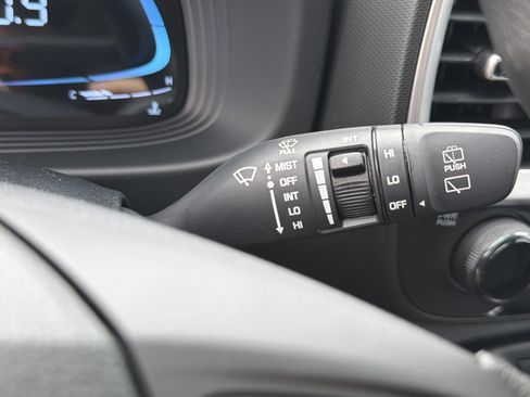 New 2026 Hyundai Venue SE FWD image 27