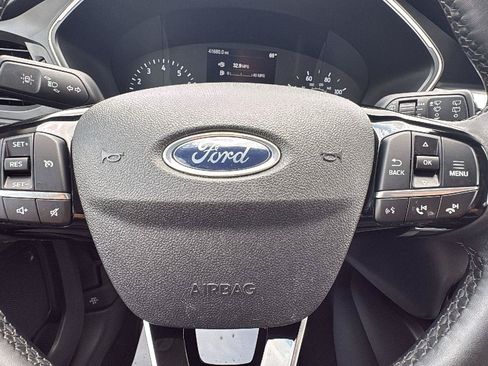 Certified 2022 Ford Escape SE w/ Cold Weather Package AWD/4WD image 30