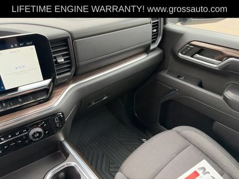 Used 2024 Chevrolet Silverado 1500 RST AWD/4WD image 23