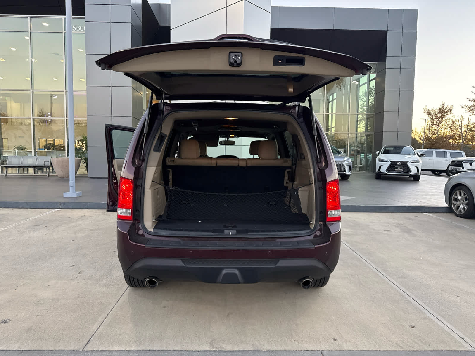 Used 2014 Honda Pilot Touring image 8