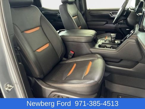 Used 2024 GMC Sierra 1500 AT4 w/ Technology Package AWD/4WD image 39