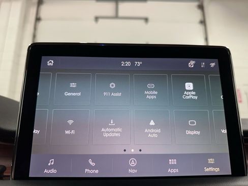 Used 2023 Lincoln Aviator Reserve w/ Equipment Group 201A image 31