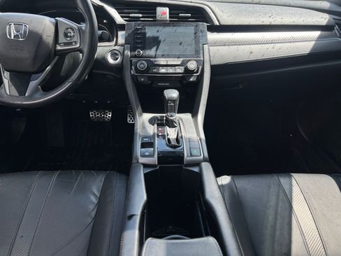 Used 2019 Honda Civic Sport Touring image 11