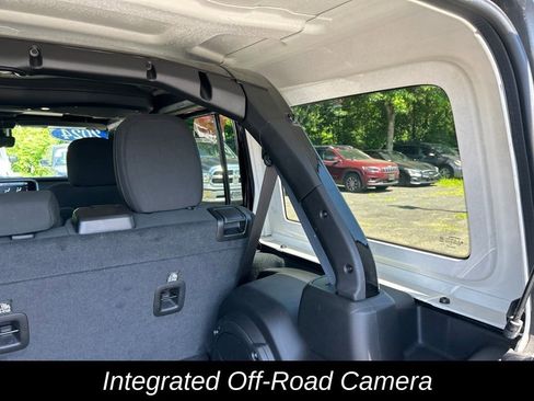 Used 2024 Jeep Wrangler Unlimited Rubicon 4xe w/ Technology Group AWD/4WD image 36
