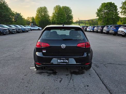 Used 2017 Volkswagen GTI SE FWD image 7