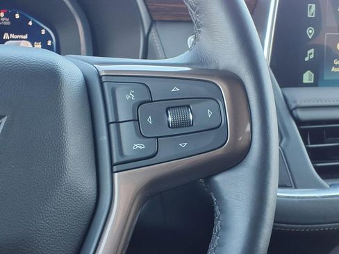 Used 2023 Chevrolet Tahoe High Country w/ Advanced Technology Package image 18