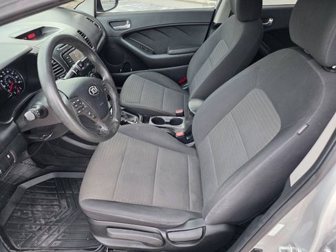 Used 2017 Kia Forte LX w/ LX Popular Package FWD image 12