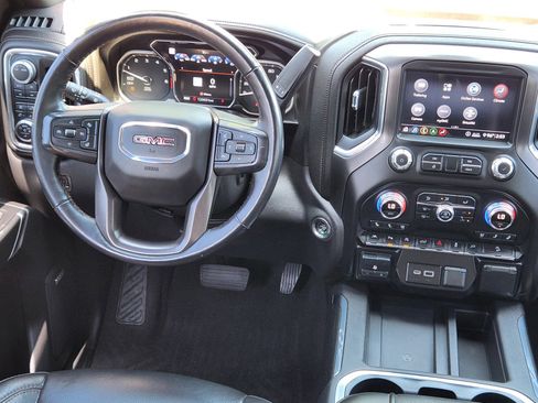 Used 2020 GMC Sierra 1500 AT4 w/ AT4 Premium Package AWD/4WD image 10