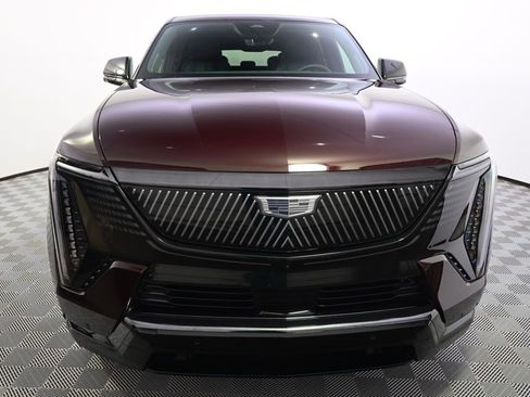 Certified 2025 Cadillac Escalade IQ Sport 2 AWD/4WD image 10