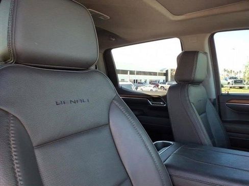 Certified 2024 GMC Sierra 1500 Denali w/ Denali Reserve Package image 5