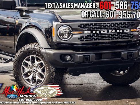 Certified 2023 Ford Bronco Badlands AWD/4WD image 3