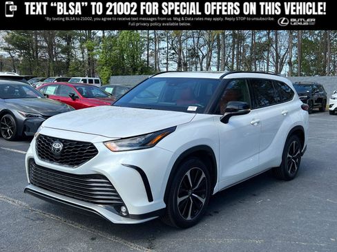 Used 2021 Toyota Highlander XSE image 1